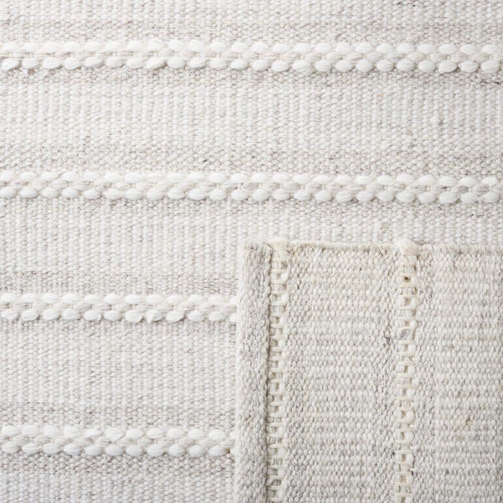 Light Grey and Ivory Flat Woven Wool Area Rug, 6' x 9'