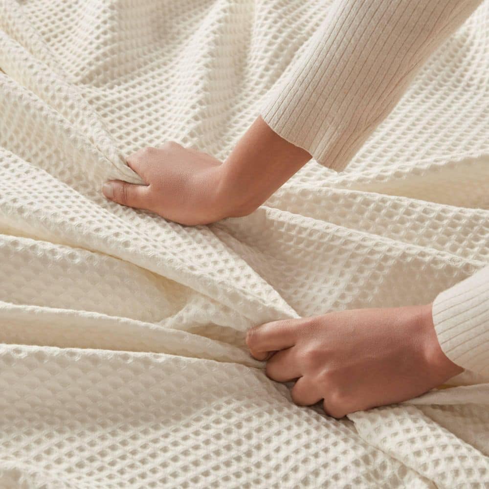 Ivory Waffle Weave Breathable Cotton Full/Queen Blanket