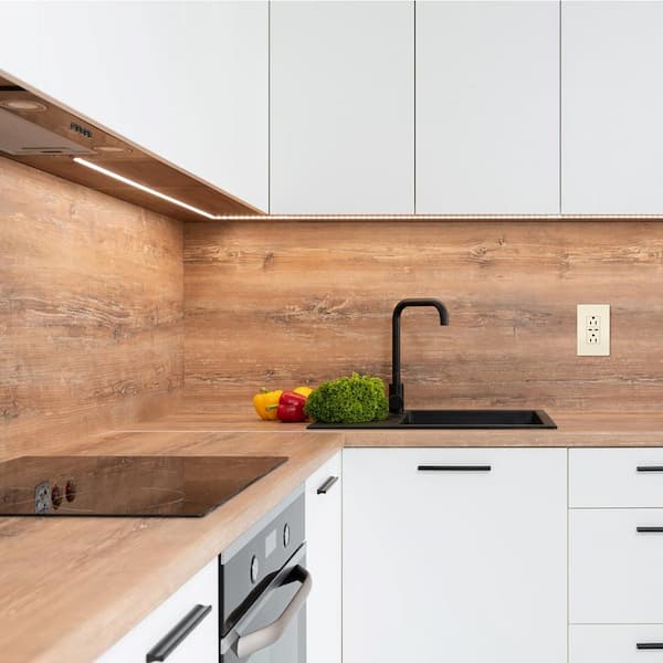 radiant 15 Amp 125-Volt Tamper-Resistant Duplex Outlet with Ultra-Fast 6A PLUS 30W Power Delivery USB C/C, Light Almond