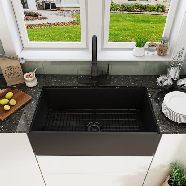 33 in. Farmhouse/Apron-Front Single Bowl Black S1 Fine Fireclay Kitchen Sink with Bottom Grid and Strainer Basket