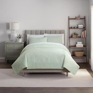 Classic Medallion Pinsonic 2-Piece Sage Green Solid Polyester Twin Quilt Set