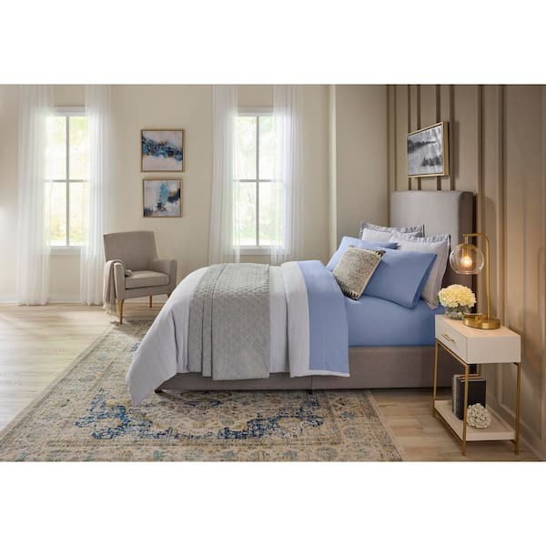 4-Piece 200 Thread Count Cotton Percale Sheet Set in Blue for Queen Beds