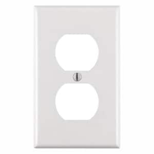 1-Gang White Duplex Outlet Wall Plate (10-Pack)