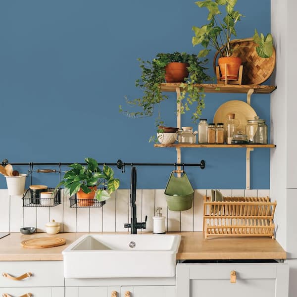 Glidden Premium 1 gal. PPG1156-5 Smoke Blue Satin Interior Latex