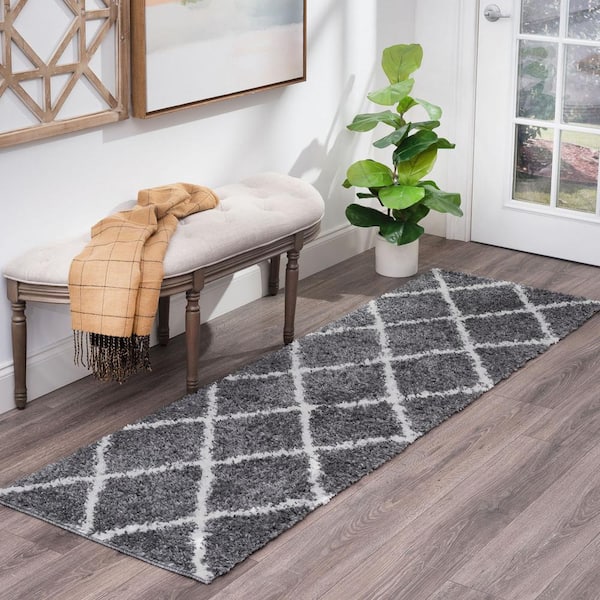 Soho Shag Diamond Gray 2 ft. x 8 ft. Indoor Runner Rug