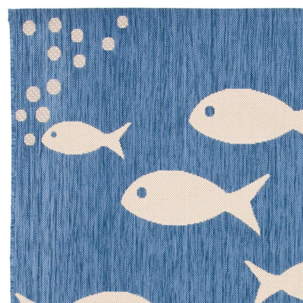 Courtyard Chic Blue and Beige Easy-Care Outdoor Rug 4' x 5'-7"