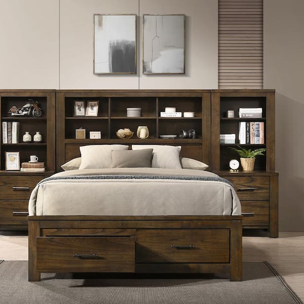 Acme Furniture Merrilee II Brown Wood Frame Queen Panel Bed