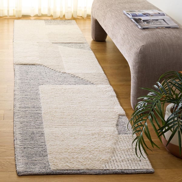 Natura 2 ft. x 9 ft. Ivory/Charcoal Abstract Geometric Runner Rug