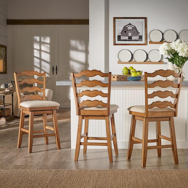 Oak ladder outlet back chairs