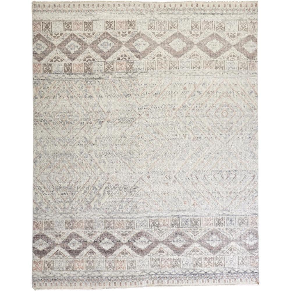 HomeRoots Gray and Ivory Geometric 12 ft. x 15 ft. Area Rug 2000512564 ...