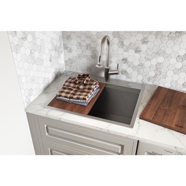 https://images.thdstatic.com/productImages/0396889d-99a0-45b0-bb41-df03befd8ef8/svn/brushed-stainless-steel-ruvati-utility-sinks-rvu6425-c3_600.jpg