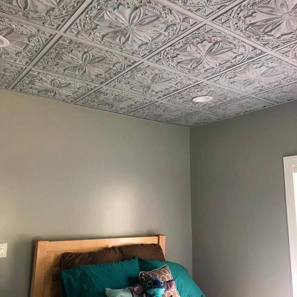 Milan 2' x 2' Old Black White PVC Ceiling Tile Set