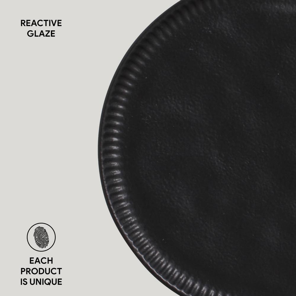Matte Black Porcelain Oval Dinner Plate