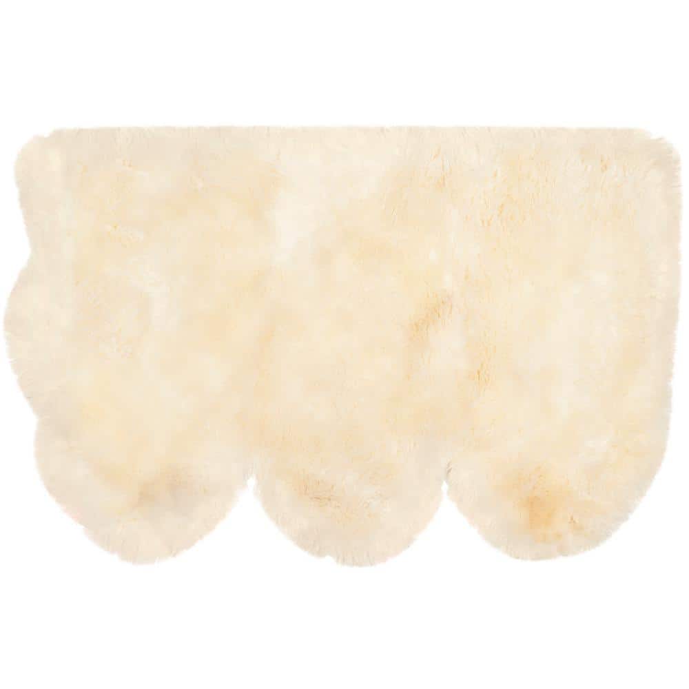 Luxurious Hand-Knotted Natural White Sheepskin Fur Rug 2' x 4'