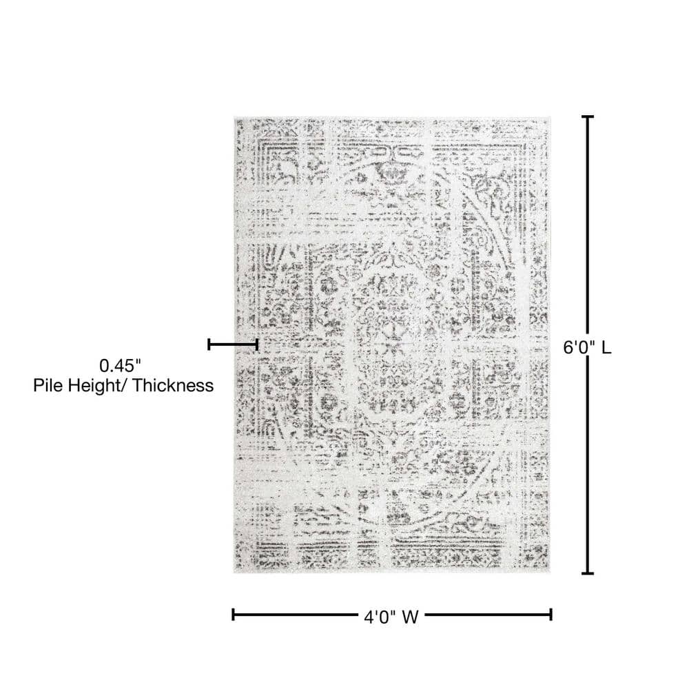 Reversible Rectangular Gray Synthetic 4' x 6' Easy-Care Rug