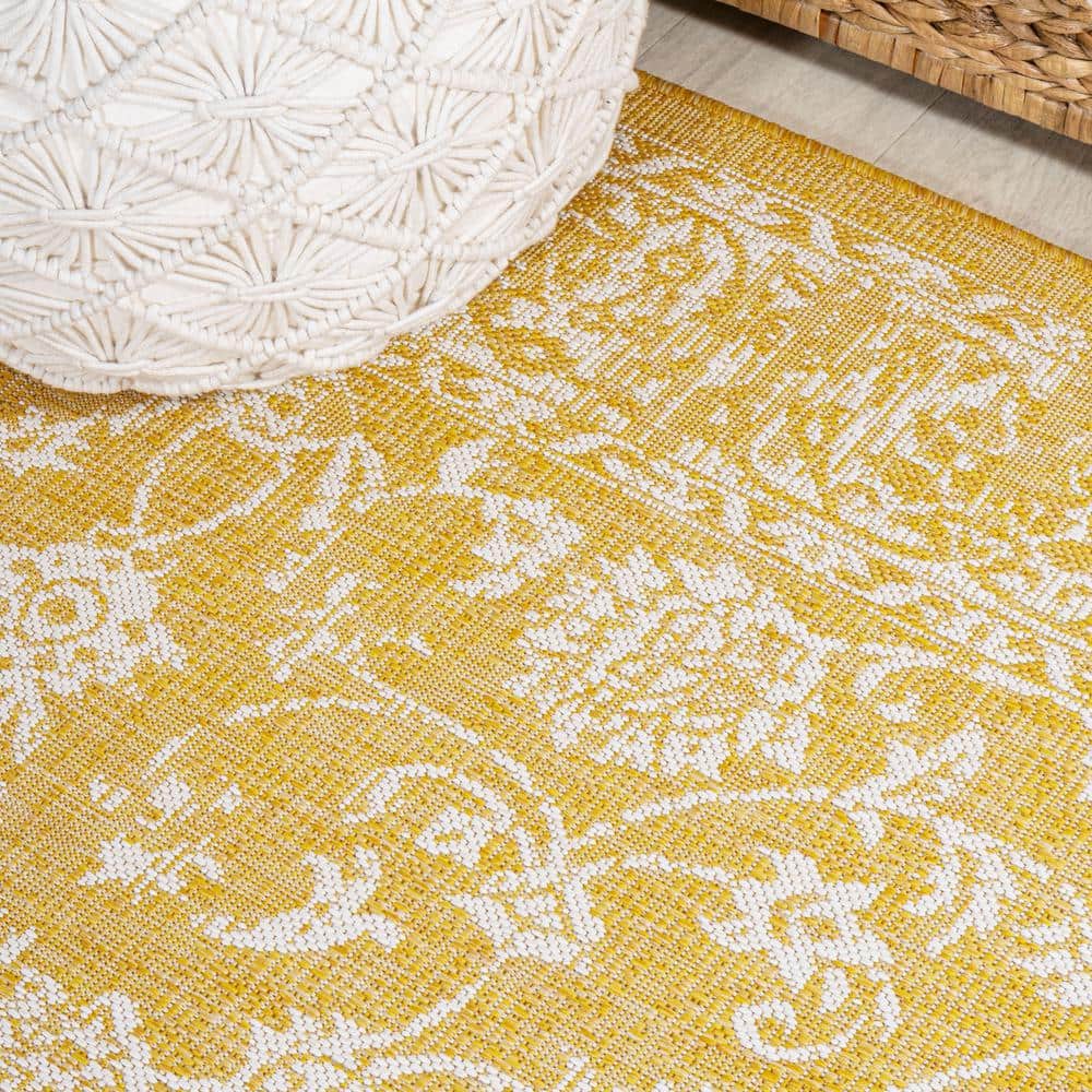 9' x 12' Yellow and Cream Floral Synthetic Rectangular Rug
