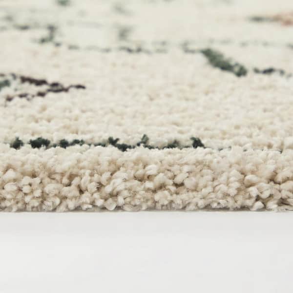 Eugenia Cream 7 ft. 10 in. x 10 ft. Global Area Rug