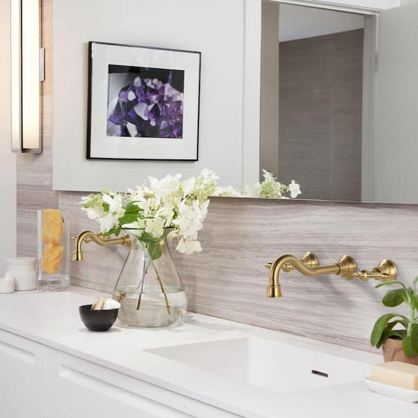 Double Handle Wall Mounted Bathroom Faucet in Gold
