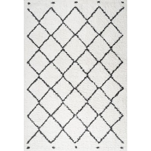 Cami Moroccan Style Diamond Shag White/Black 3 ft. x 5 ft. Area Rug