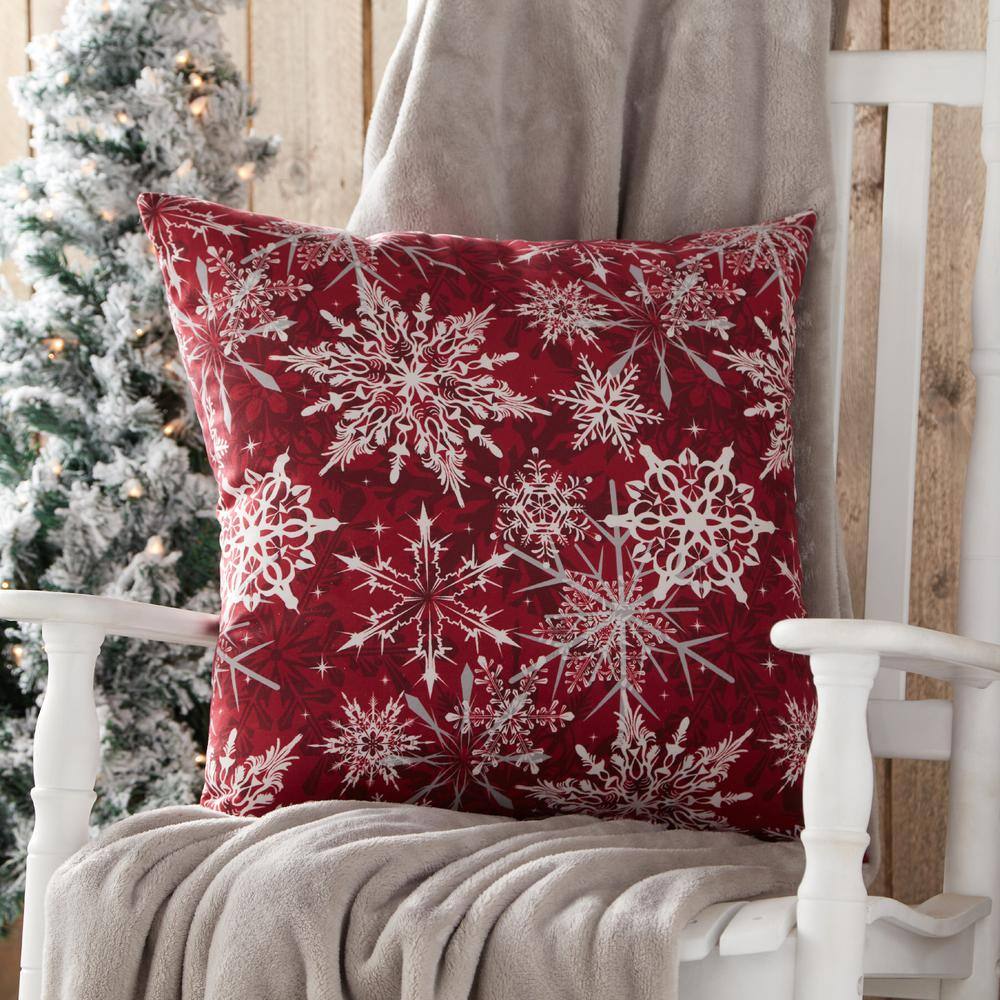 Red and White Snowflake Cotton Holiday Throw Pillow 18"