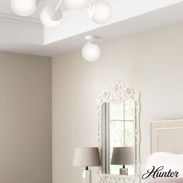 Hunter Hepburn 8 in. 1 Light Matte White Flush Mount Craft / Hobby Room Light