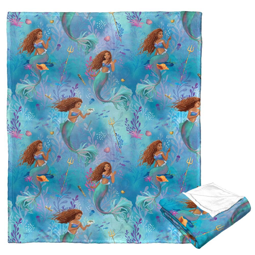 THE NORTHWEST GROUP Little Mermaid Ocean Adventures Silk Touch Multi-Colored Throw Blanket