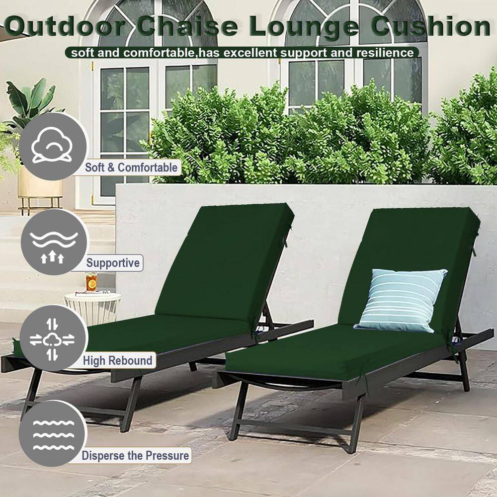 Close-up of chaise lounge cushion features and description.