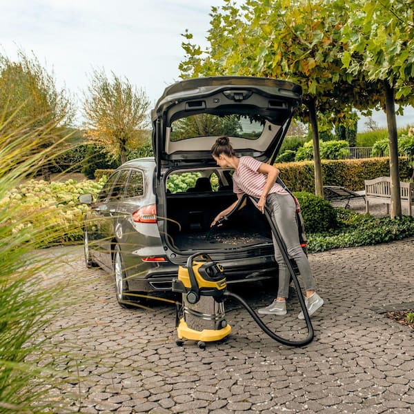 Karcher WD 6 P S Multi-Purpose 8 gal. Wet-Dry Vacuum Cleaner, Attachments, Blower Feature, 1800W, 1.628-375.0