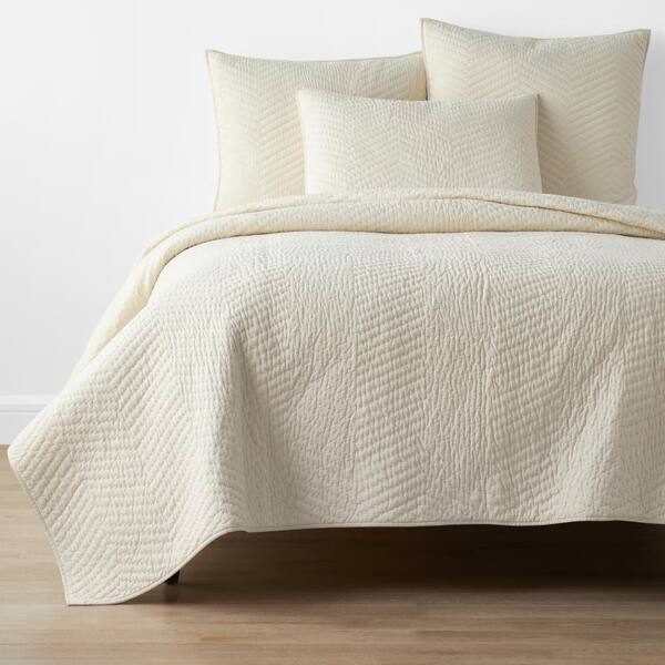 The Company Store Company Cotton Voile Buff Solid Twin Quilt