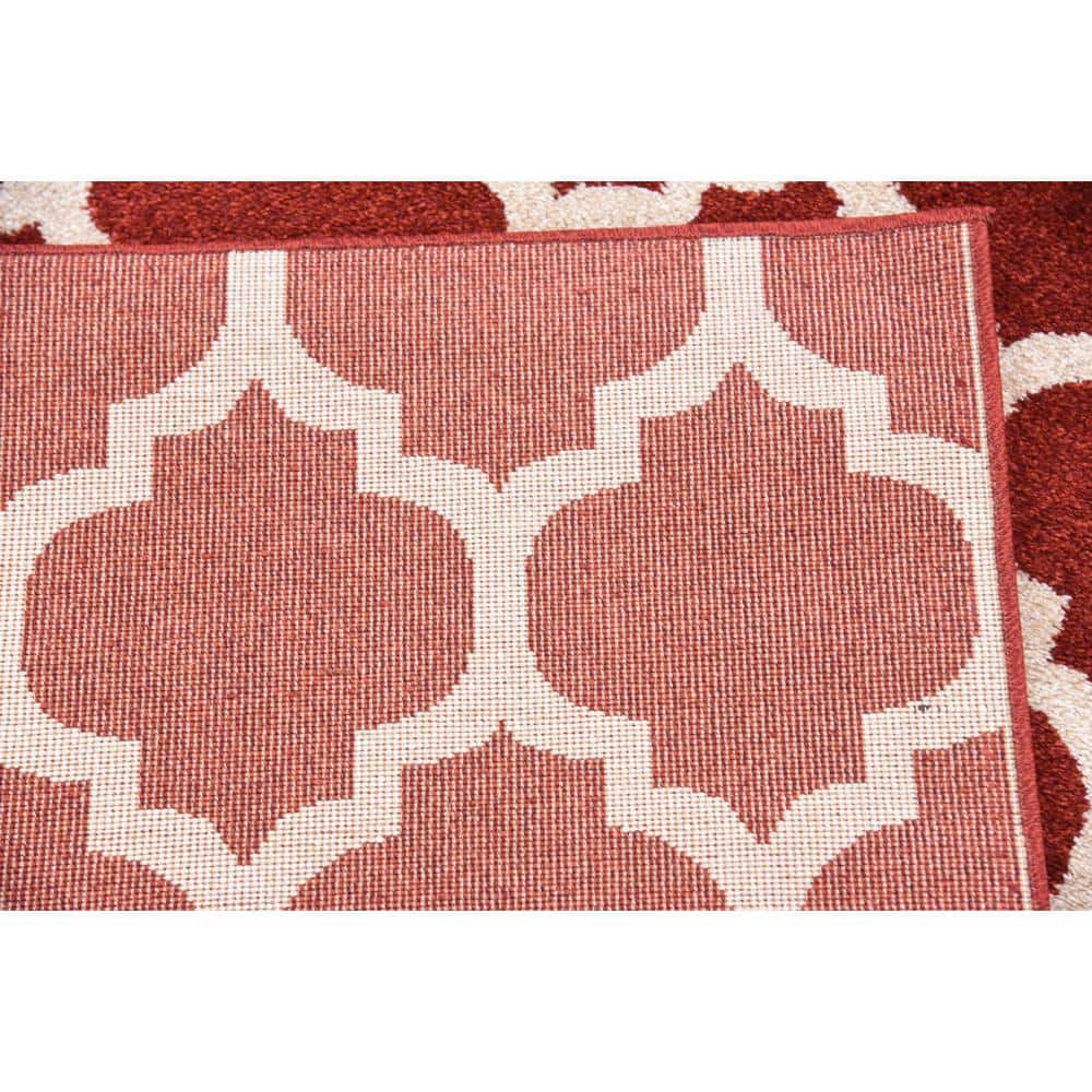 Red and Orange Synthetic Trellis Indoor Area Rug