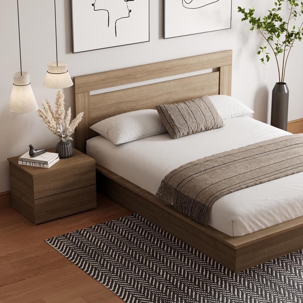 Malibu Light Brown Oak 3-Piece Bedroom Set with Platform Bed and Nightstand