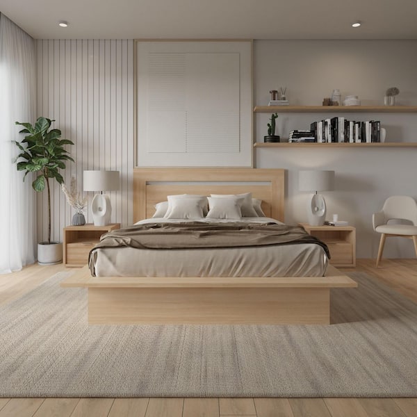 Sarina 4-Piece Natural Blonde Oak Wood Queen Size Bedroom Set