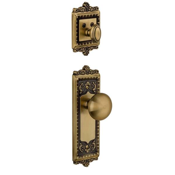 Grandeur Windsor Single Cylinder Vintage Brass Combo Pack Keyed Differently with Fifth Avenue Knob and Matching Deadbolt