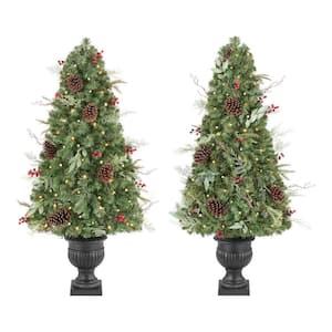 5 ft Woodmore Potted Christmas Tree 2-Pack