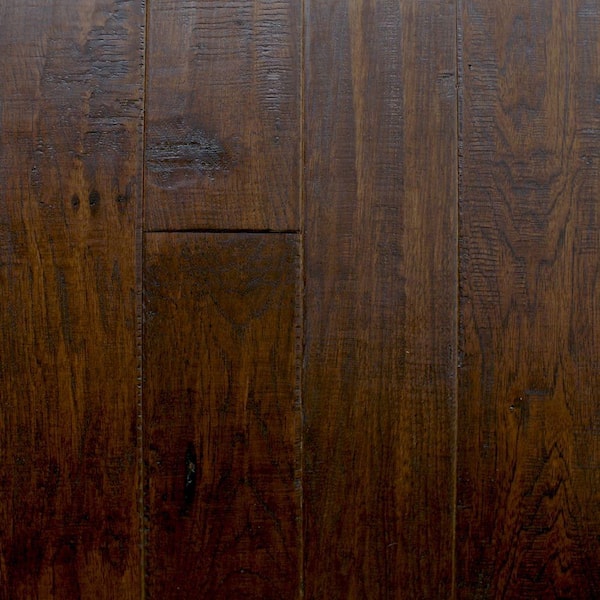 Heritage Mill Heritage Mill Wood Grain Hickory 3/8 in. T x 4.8 in. W Hand Scraped Engineered Hardwood Flooring (22.5 sqft/case)