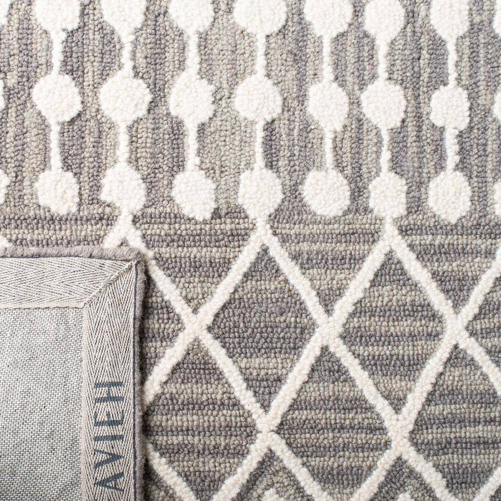 Grey Ivory Hand Tufted Wool Floral Area Rug
