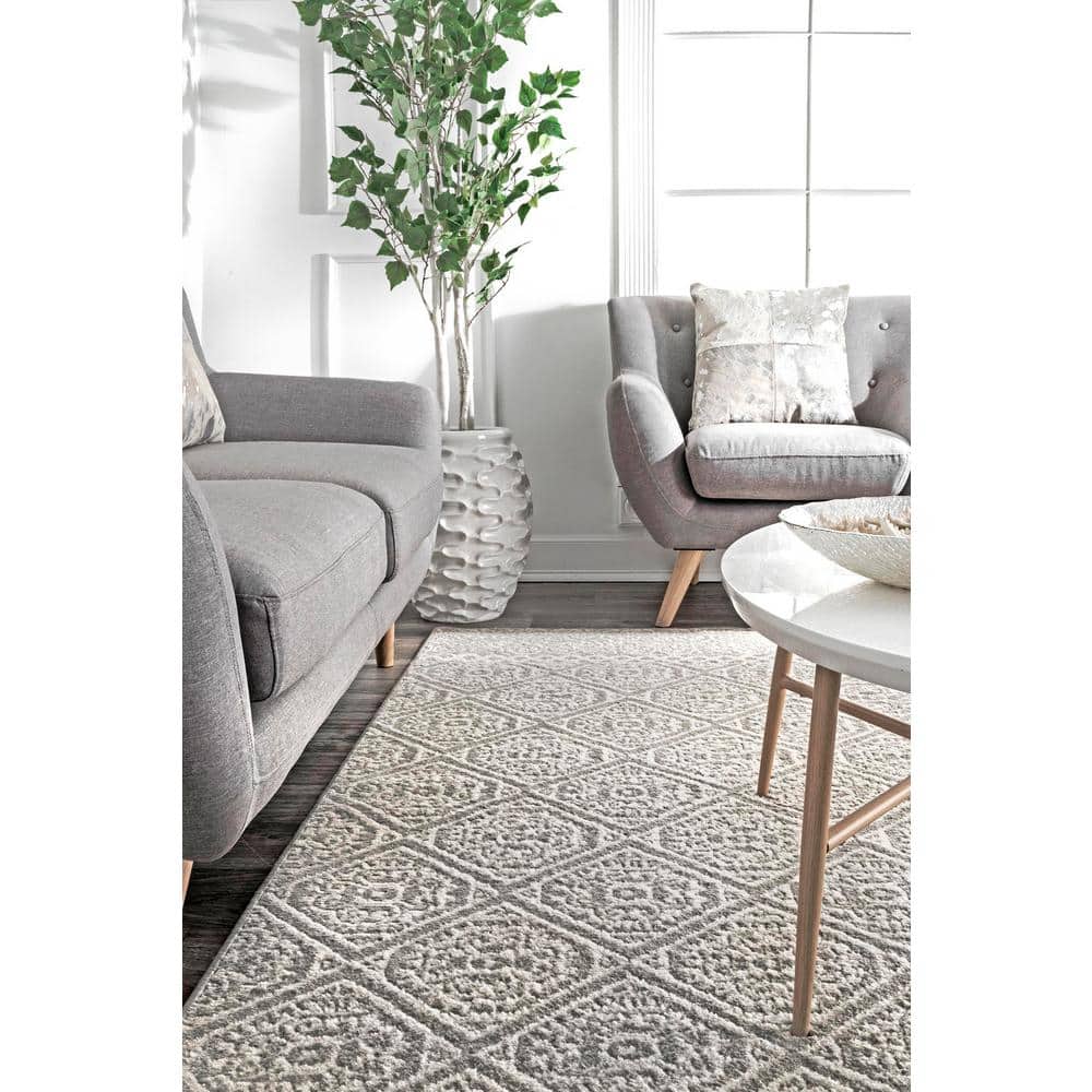 Gray Geometric Synthetic 8' x 10' Area Rug