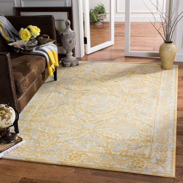 Evoke Ivory/Gold 5 ft. x 8 ft. Floral Border Antique Area Rug