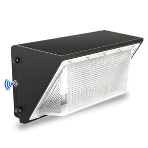 125-Watt 120-Degree Outdoor Integrated Black LED Wall Pack Flood Light 16000 Lumens 5500K White with Photocell