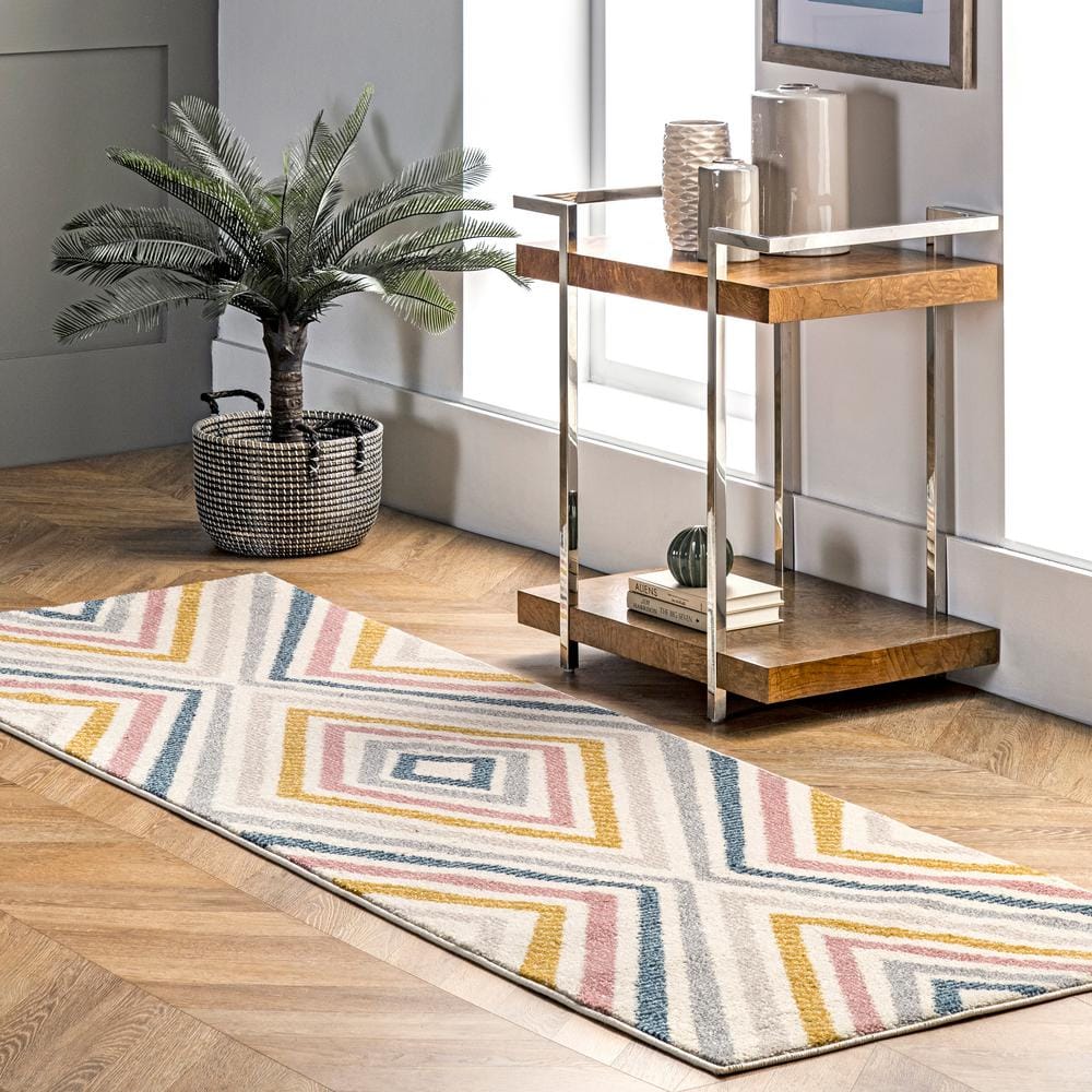 Neveah Beige Geometric Chevron Runner Rug, 2' 8" x 8'