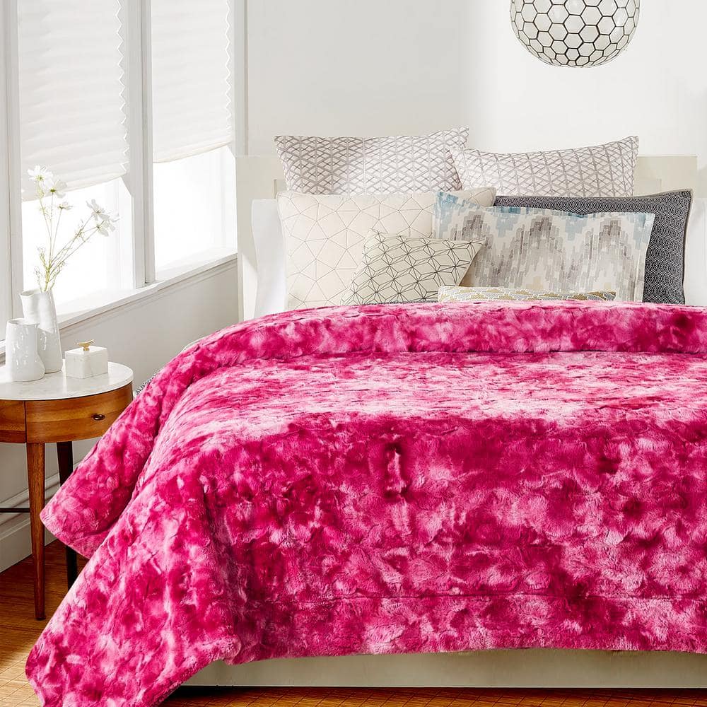 Pink Faux Fur Sherpa Reversible Throw Blanket 50" x 65"