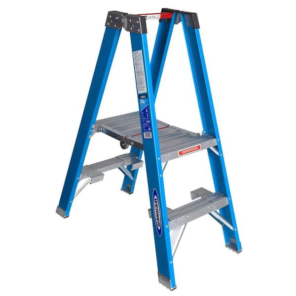 Werner 2 ft.Fiberglass Platform Twin Step Ladder (8 ft. Reach Height) with 250 lb. Load Capacity Type I Duty Rating