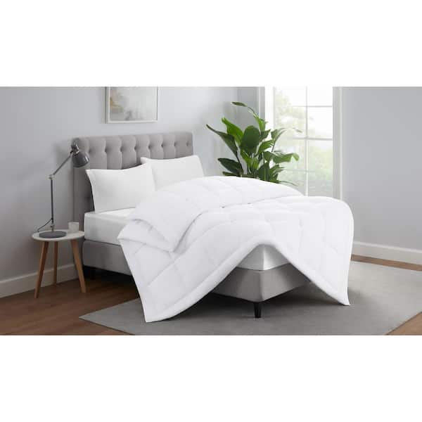 Comfort Sure Rest White Queen Down Alternative Comforter