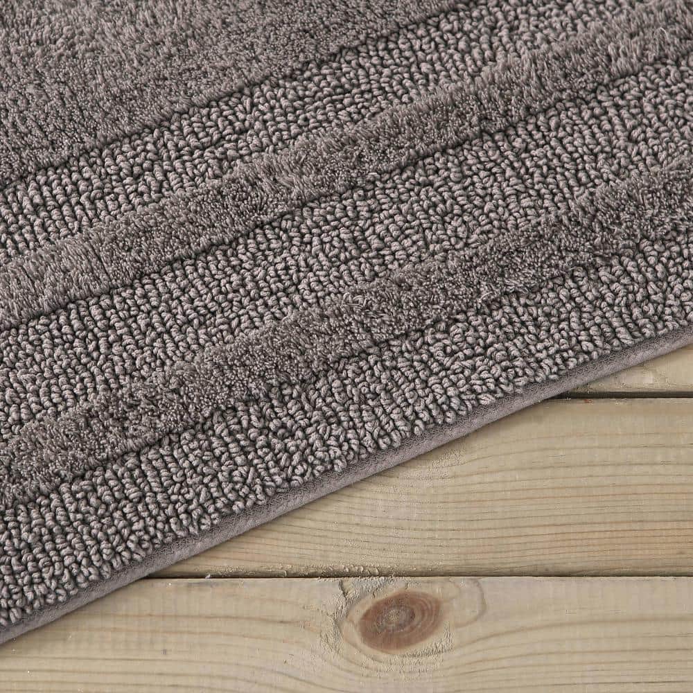 Logan 22" x 60" Brown Cotton Tufted Bath Runner