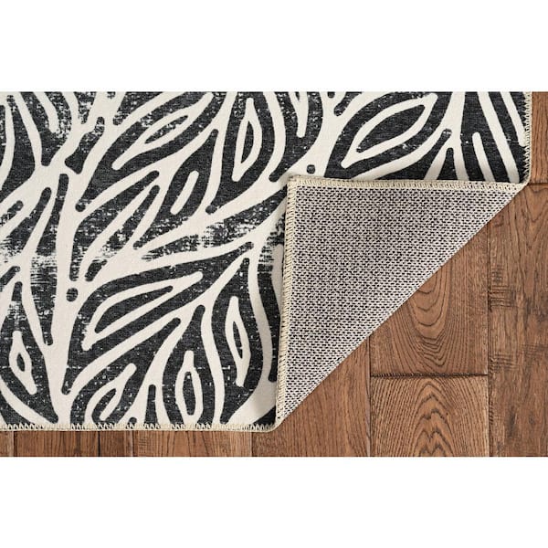 Washable Leif Ivory/Black 2 ft. x 8 ft.