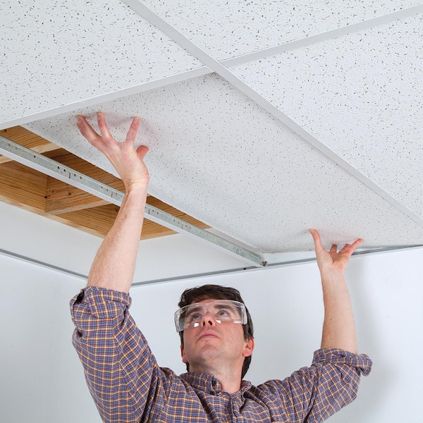 Prelude 12 ft. Hemmed-Angle Molding