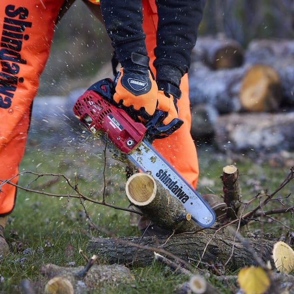 Shindaiwa 14 in. 25.0 cc Gas 2-Stroke Top Handle Chainsaw with Low