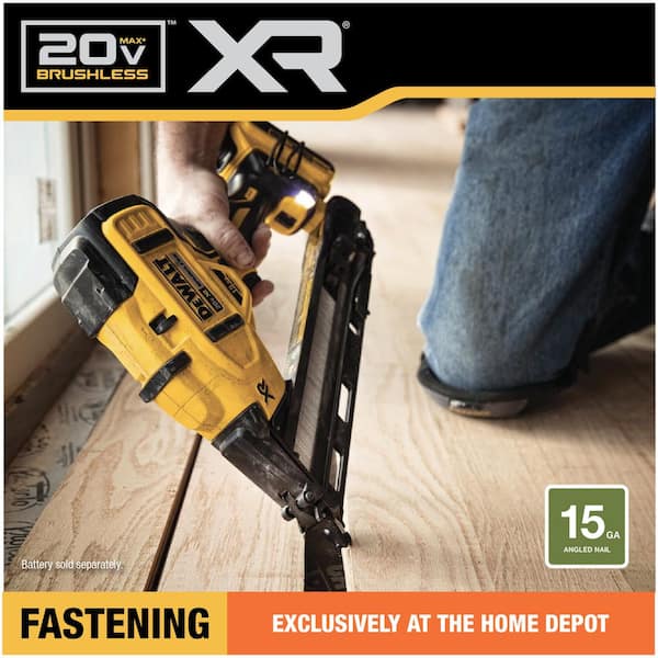 DEWALT 20V MAX XR Lithium-Ion Cordless 15-Gauge Angled Finish