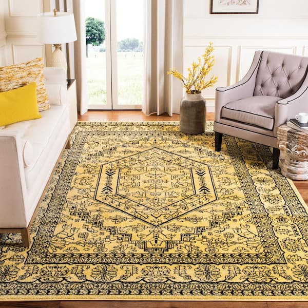 Adirondack Gold/Black 8 ft. x 10 ft. Border Medallion Area Rug