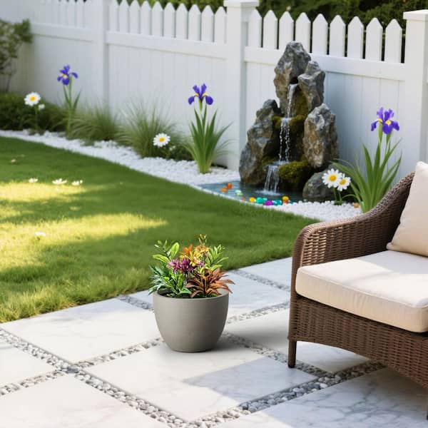 14 in. Medium Stone Gray Concrete Round Planter/ Pot (Upgraded Interior) with Drainage Holes